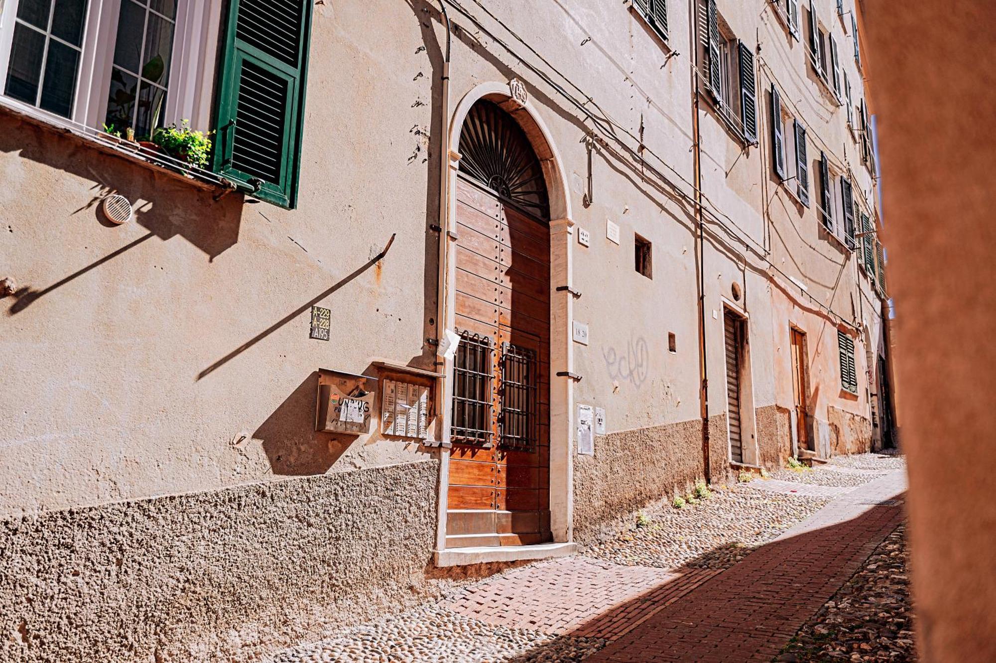 Apartment Nel Cuore Di Genua